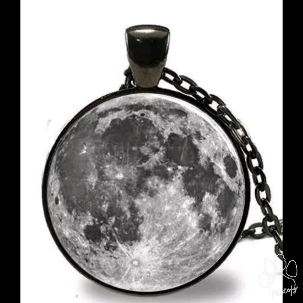 Moon Pendant